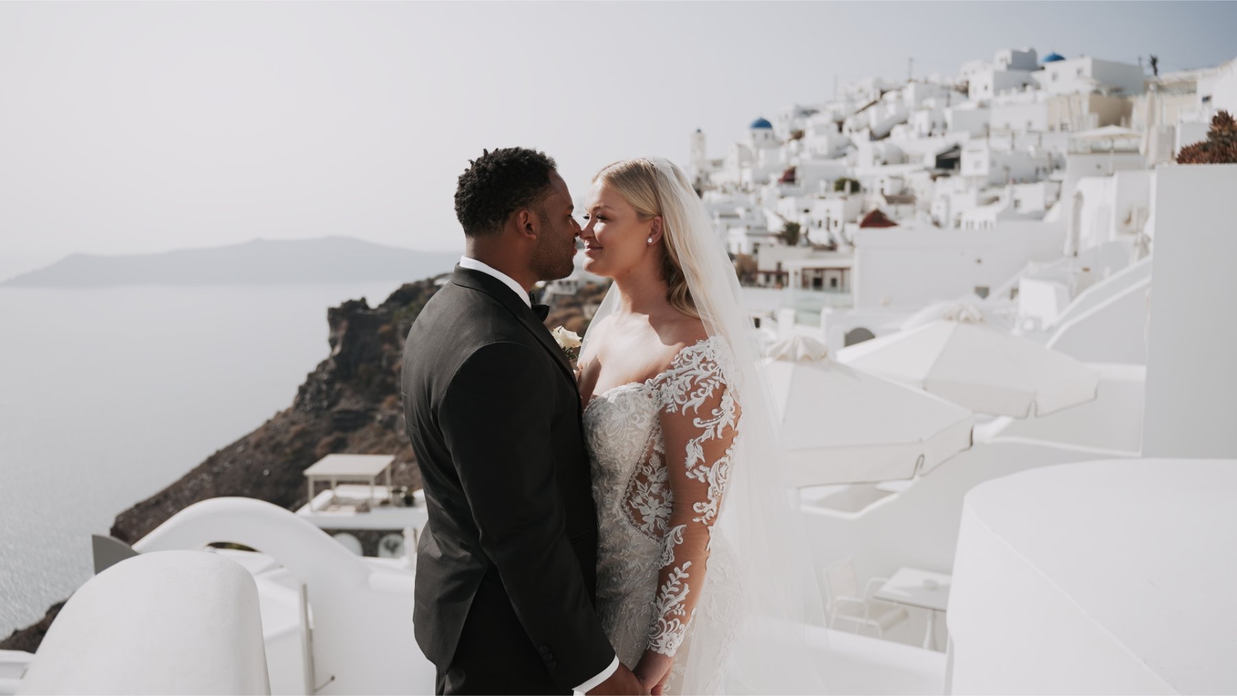 amanda-alaxic-santorini-wedding